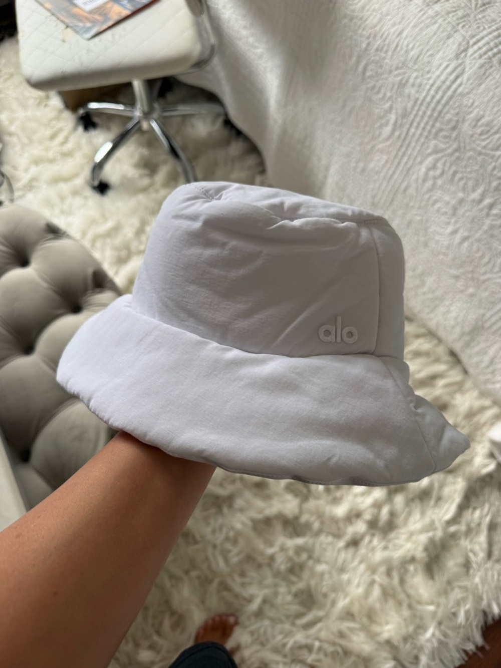 Alo Good Shade White Puffer Bucket Hat